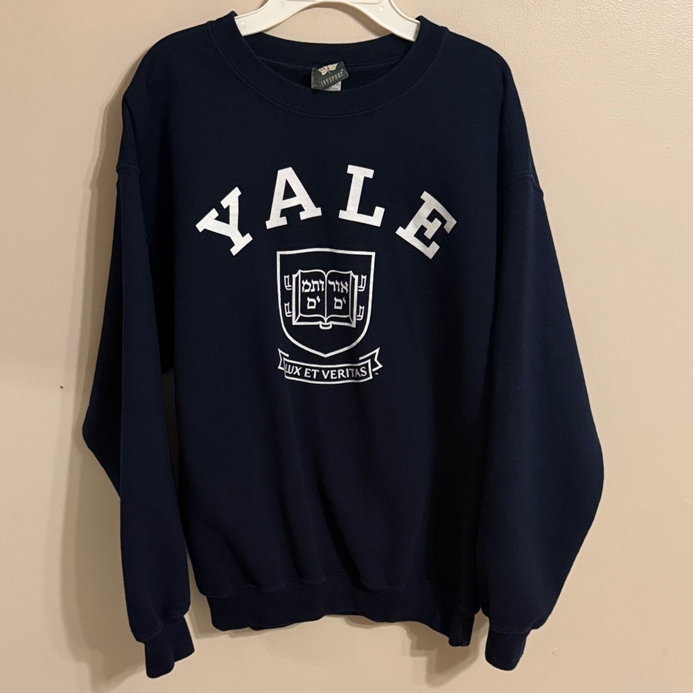 Vintage Ivy Sport Yale University Shield Crewneck Sweatshirt Mens Size Medium‎